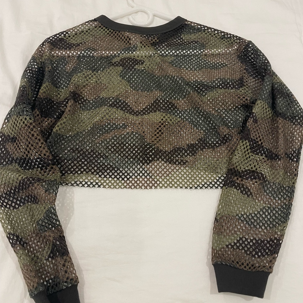 Forever 21 Camouflage Mesh Crop Top